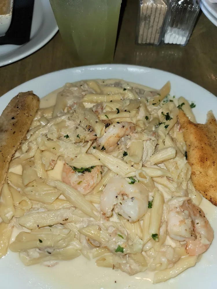 Shrimp Alfredo